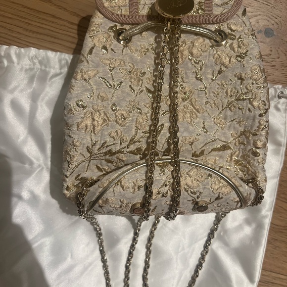 *Roger Vivier* NWT 100% Authentic - Picture 3 of 7